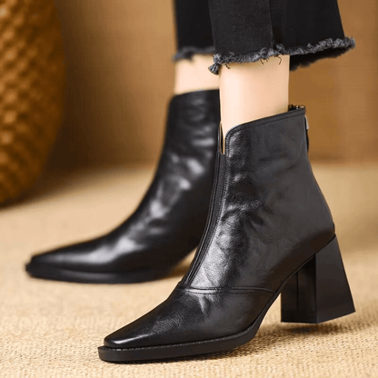 Botas elegantes con tacón medio