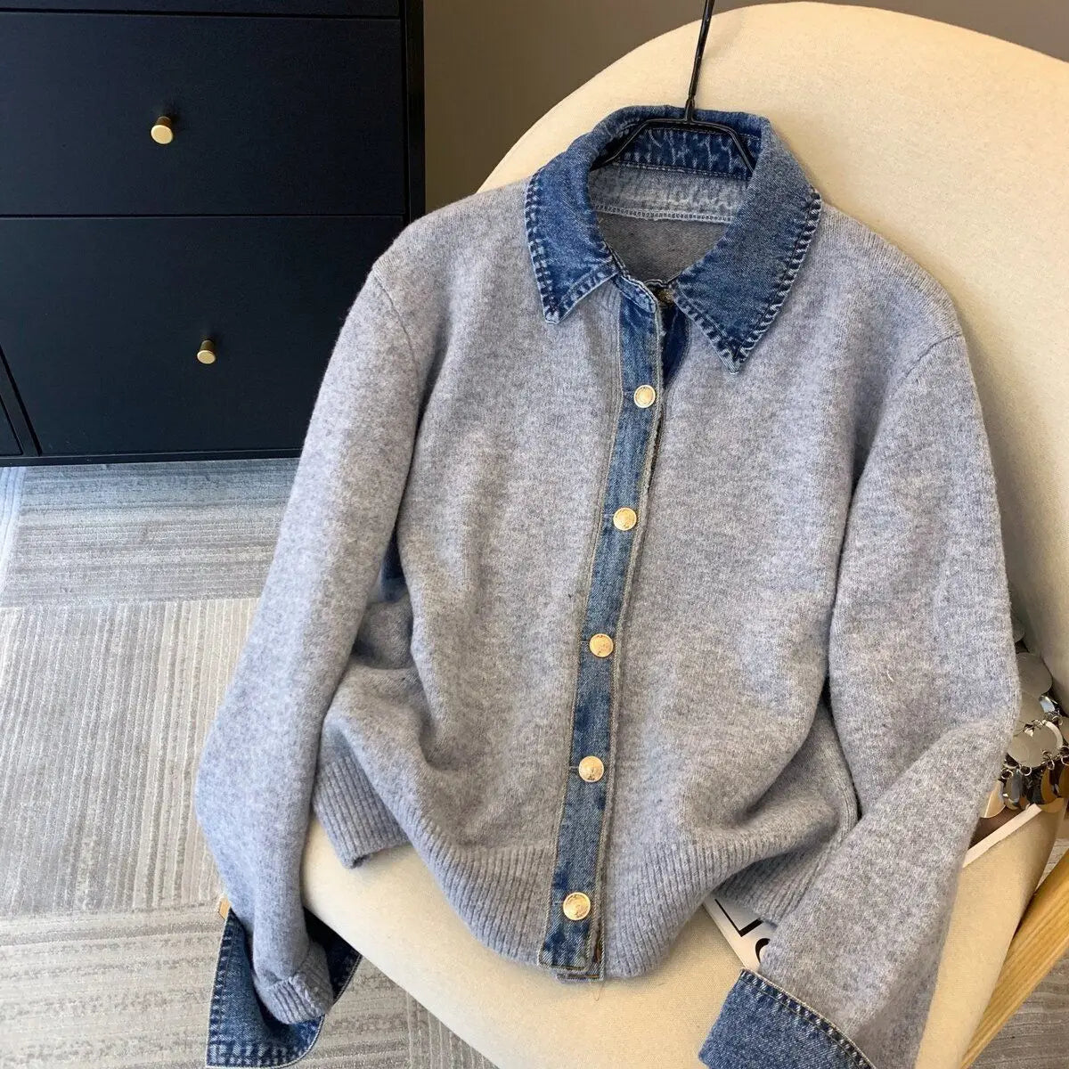 CARLOTA- Chaqueta moderna con botones